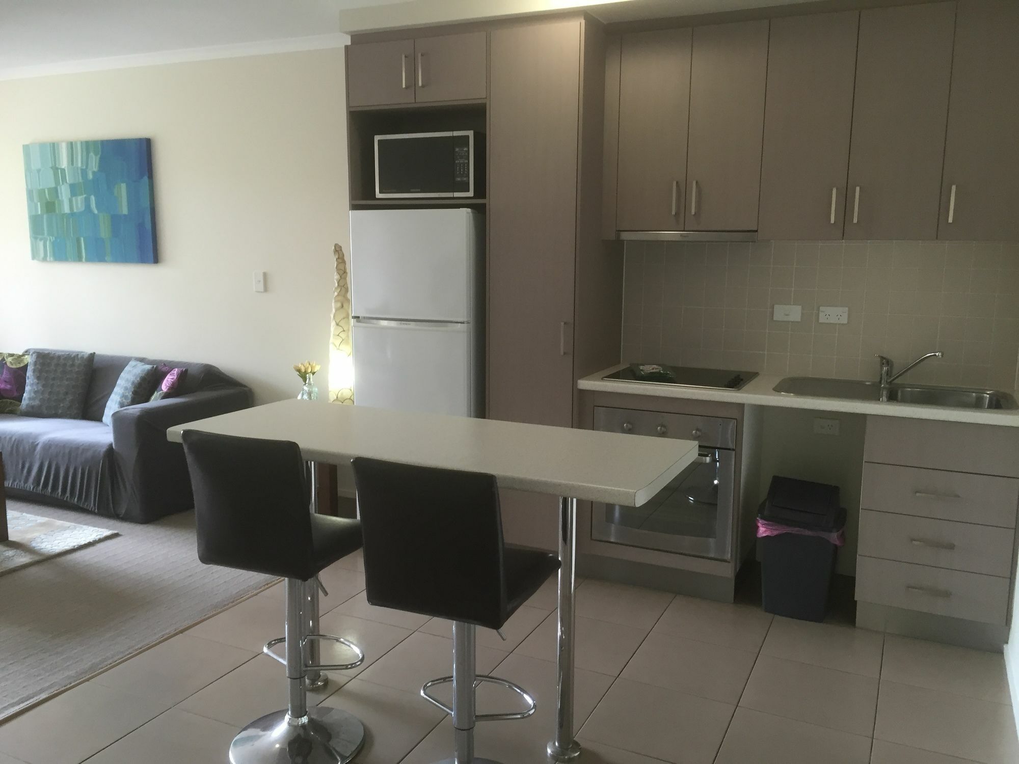 איירלי ביץ' Airlie Central Apartments מראה חיצוני תמונה
